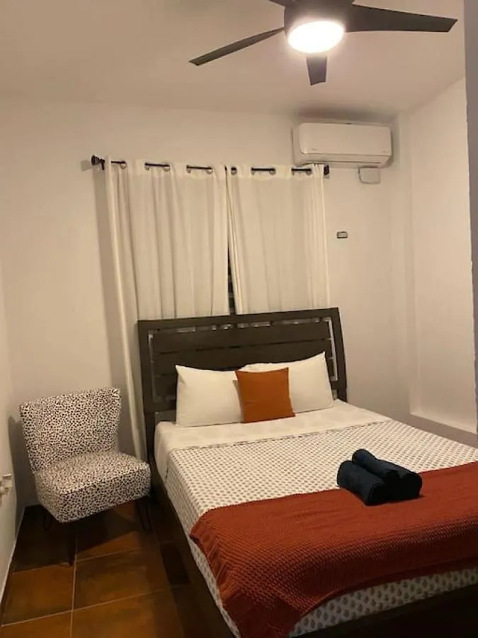 Ocean Park Beach House #2 - San Juan 2 Min 2 Beach