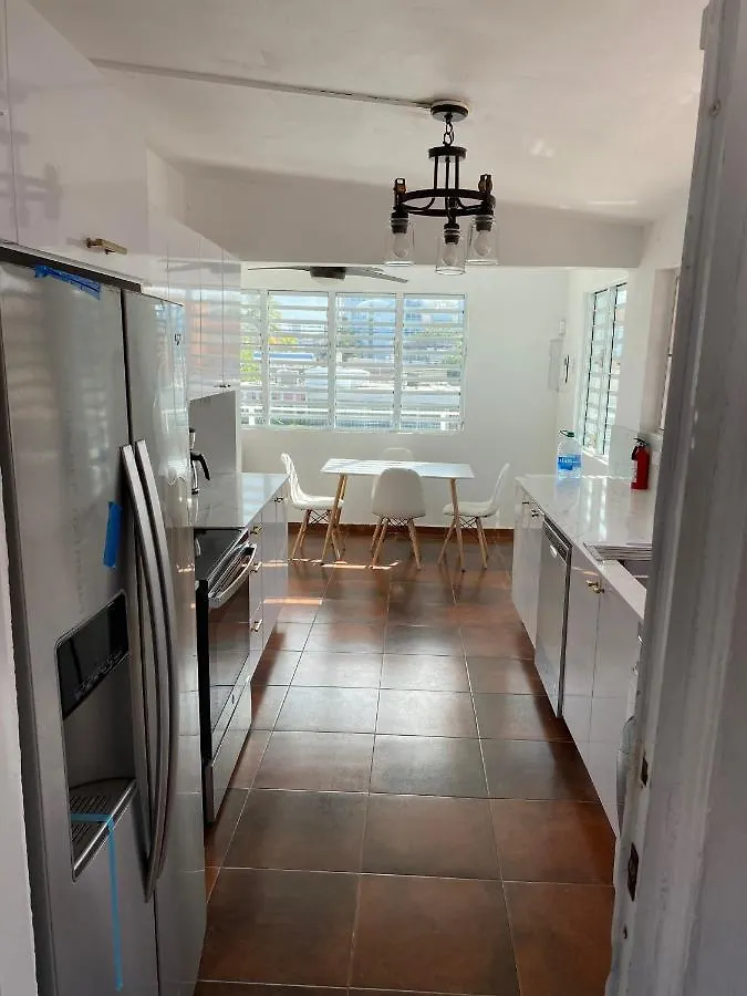 Ocean Park Beach House #2 - San Juan 2 Min 2 Beach Holiday home